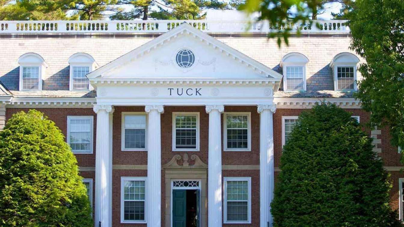 tuck mba gmat score